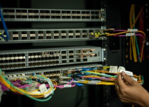 Lắp đặt cáp quang FPT tốc độ cao